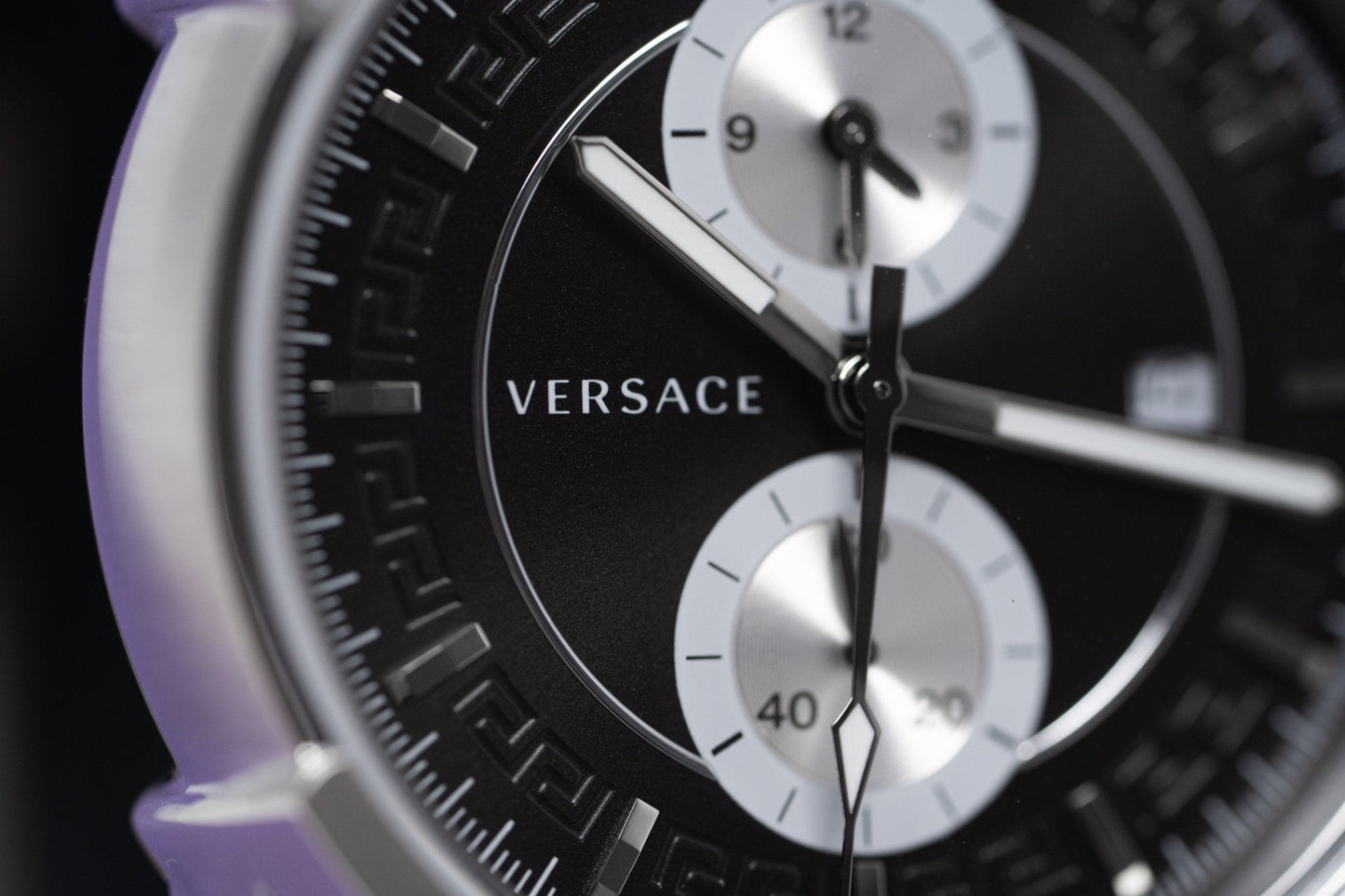 Versace Men's Watch Chrono Urban 44mm Black VEV400119