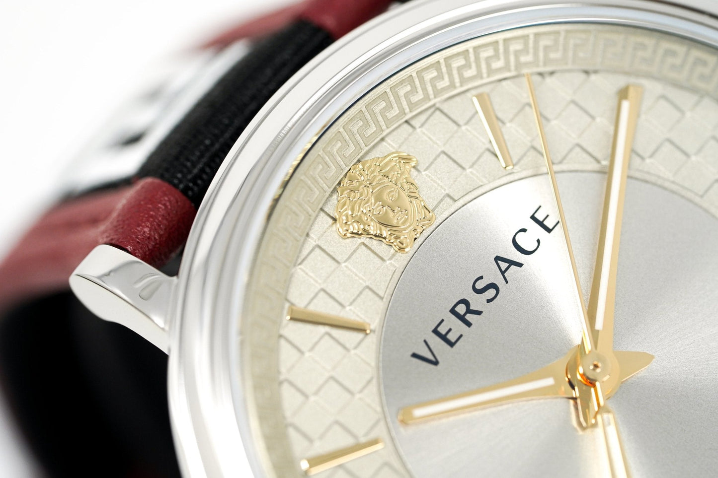 Versace Men's Watch V-Circle Silver Black VE5A01421