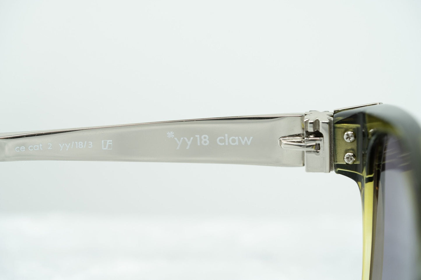 Yohji Yamamoto Sunglasses Rectangular Green and Grey