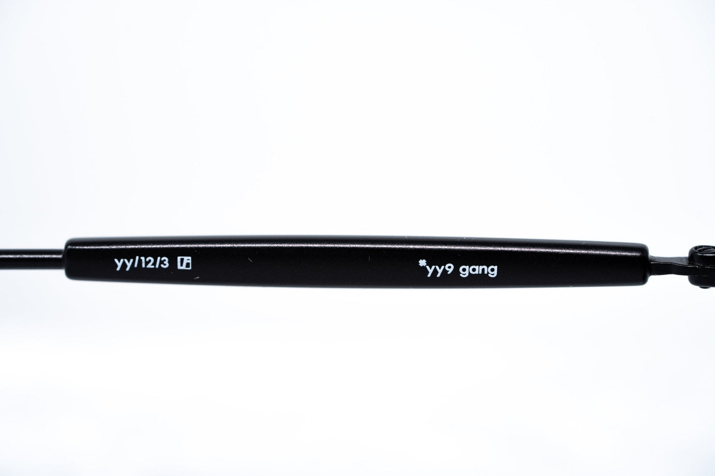 Yohji Yamamoto Sunglasses Round Black and Grey YY12RIDERC3SUN